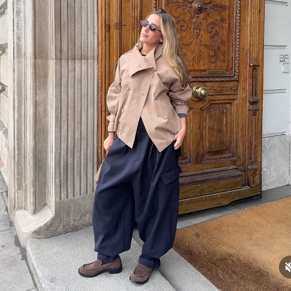 Zara Pants - TREND NEW ! ZARA  PLEATED  CARGO PANTS 
🚨FIRM PRICE NO DISCOUNT ON THIS PANTS